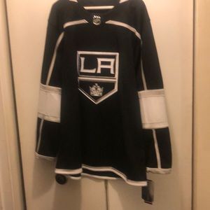 La kings hockey jersey size 50 authentic
